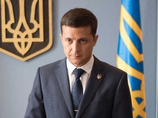 Президент Зеленский подписал свой первый указ