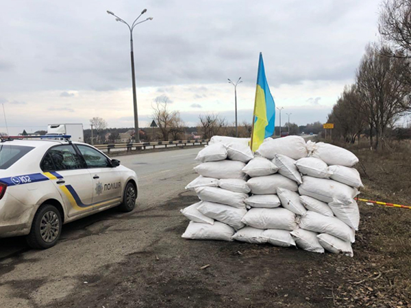 Пытались установить блокпост: под Днепром задержаны шестеро псевдо-военных