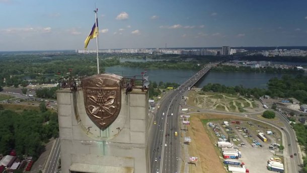 Реванша не будет: в Киеве повторно переименуют проспекты в честь Бандеры и Шухевича