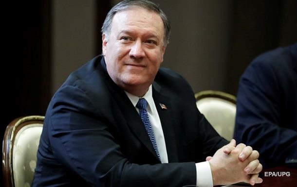 США и России нужно поменять траекторию отношений − Помпео