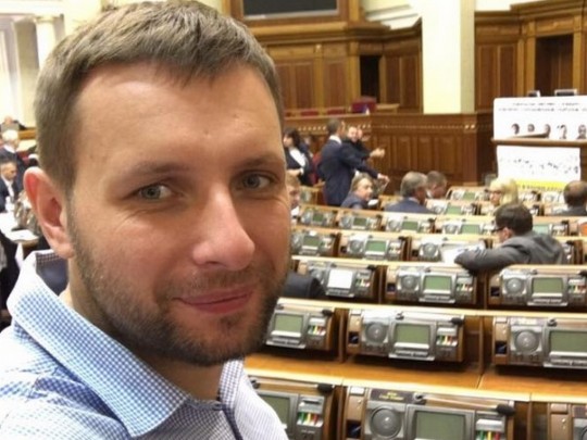 Суд не разрешил скандальному нардепу Парасюку снова баллотироваться в Раду