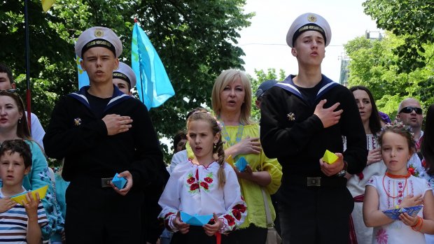 Тисячі українців взяли участь у Мегамарші вишиванок в Одесі: вражаючі фото