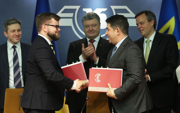 Укрзализныця подписала контракт с General Electric