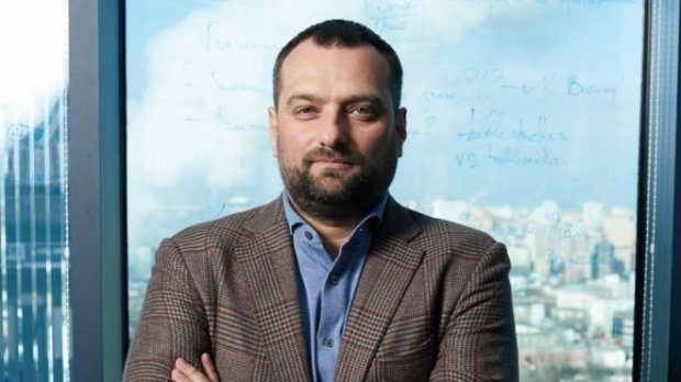 Успіхи та промахи антикорупціонера Зеленського: аналіз діяльності президента за перший місяць