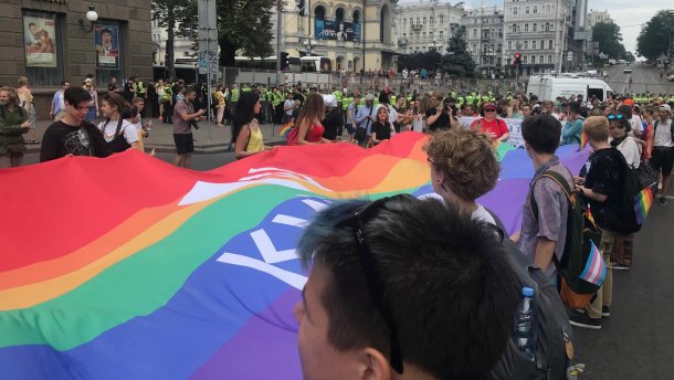 В Администрации Президента прокомментировали проведение КиевПрайда