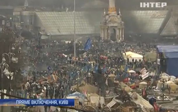 В центр Киева движется два БТР – ТВ