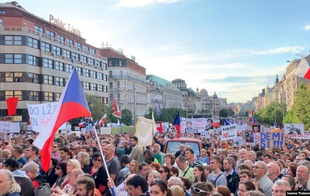 В Чехии прошли антиправительственные митинги