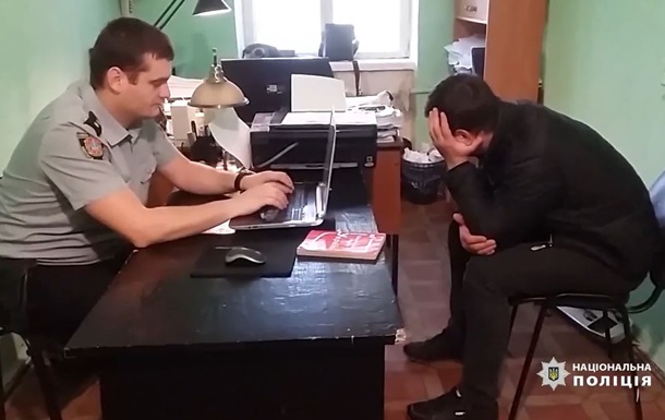 В Одессе поймали серийного похитителя автомобильных зеркал