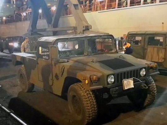 В Одессу прибыла американская техника для украинских десантников (фото)