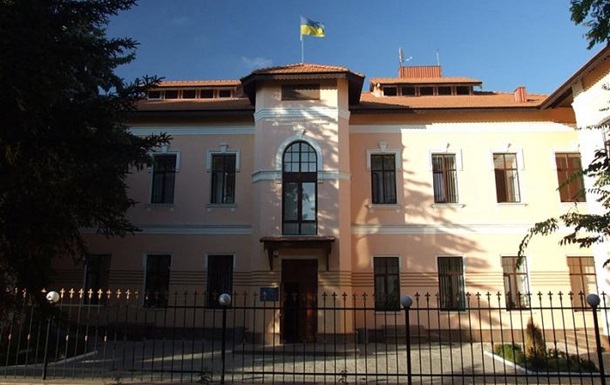 В Симферополе заблокировано представительство президента Украины