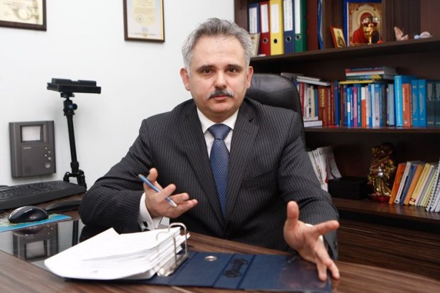Вкрали завод за день: як суддя не помітив жодних проблем у злочинних діях держреєстратора
