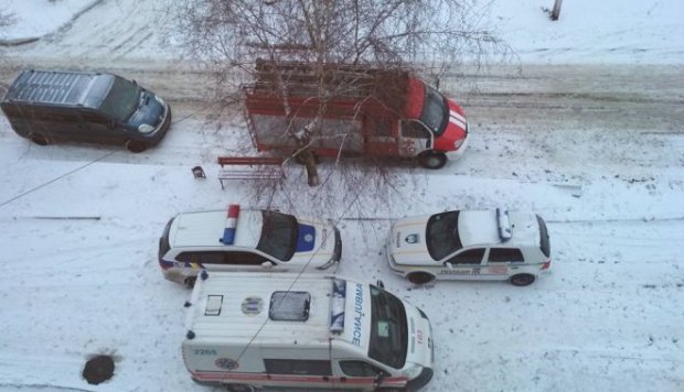 Военнослужащий захватил в заложники женщину на Харьковщине