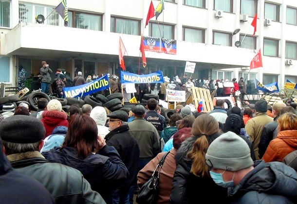 Все под контролем. География захвата ДонбассаСюжет
