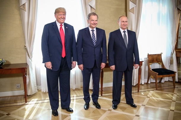 Встреча Трампа с Путиным в Хельсинки: онлайнСюжет