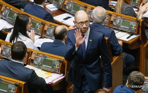 Яценюк не пойдет на довыборы в Раду