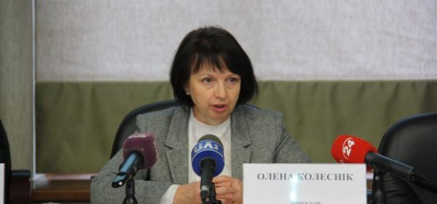 Як пробити дно: горе-лікар пішла на підвищення, а пяний прокурор став борцем з корупцією