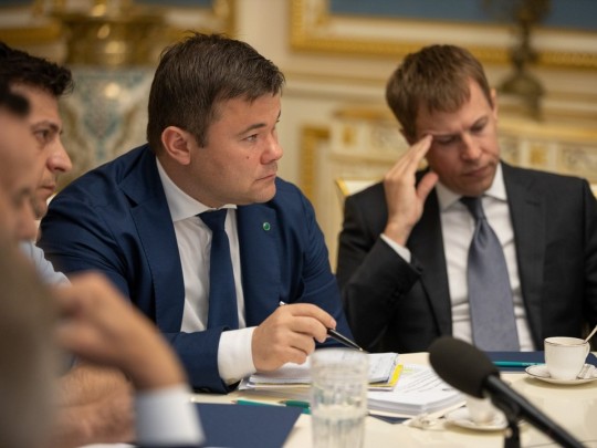 Зеленский предложил отменить мажоритарку и снизить проходной барьер в Раду для партий до 3%