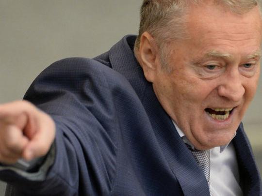Жириновский предложил заменить звезды на Кремле орлами и перекрасить его в белый цвет