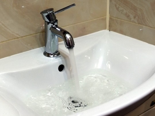 Жители Ровно остались без горячей воды: названа причина