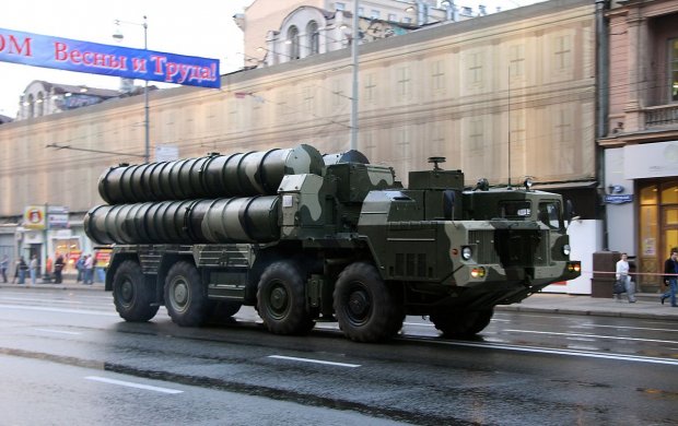 Зміни у міському транспорті Києва, ракетний комплекс Росії, Китай висміяв РФ: топ 5 блогів тижня