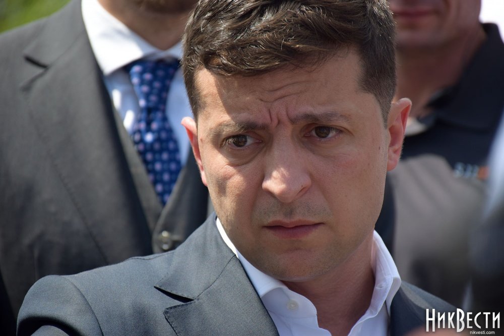 Зеленский на Николаевщине выяснял, когда будут отремонтированы «убитые» дороги