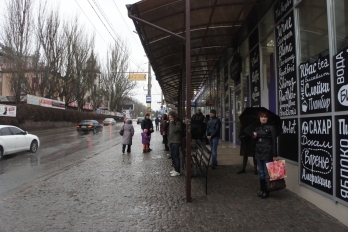 Вечерние перевозки в Николаеве начались без особых осложнений