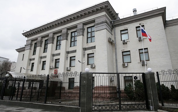 Киевсовет расторг договоры аренды с посольством РФ