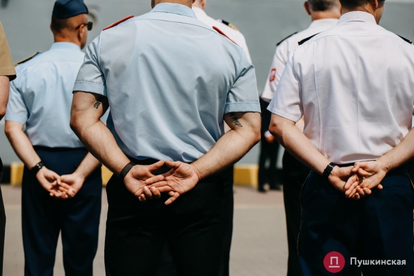 Полный порт «смертельной красоты», Зеленский и самолёты: как на Одесском морвокзале день ВМС отмечали