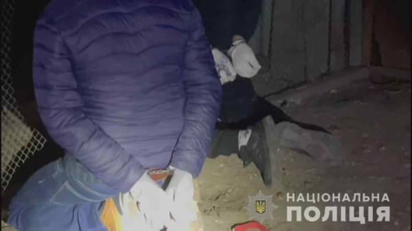 Под Одессой два брата попытались ограбить дом, но попали прямо в руки полиции. Видео