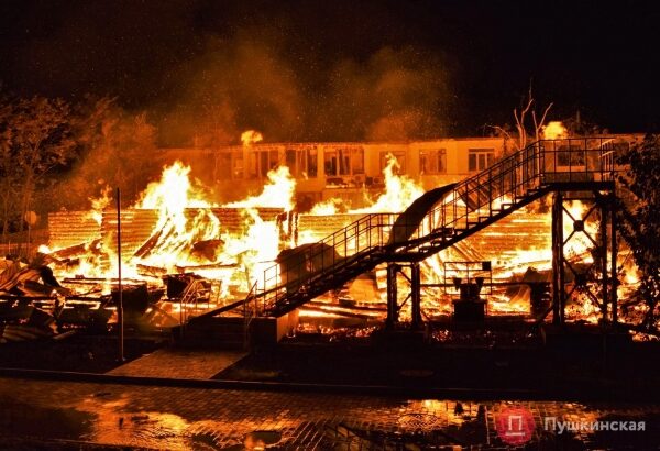Пожар в &laquo;Виктории&raquo; 4,5 года спустя: деревянные корпуса лагеря снова осмотрят эксперты