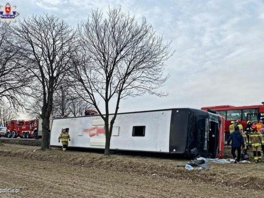 Автобус з&nbsp;українськими біженцями перекинувся у&nbsp;Польщі