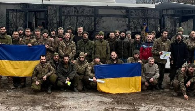 &laquo;Схуд кілограмів на&nbsp;30&raquo;: рідного брата ексфутболіста збірної України звільнили з&nbsp;російського полону