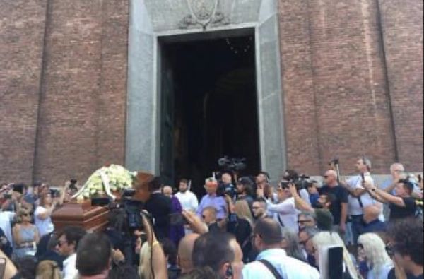 В Італії під пісню l’Italiano попрощалися з Тото Кутуньо
