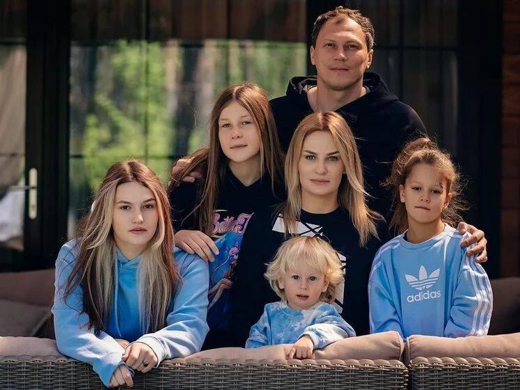 &laquo;Мої помилки, які вже неможливо виправити&raquo;: Андрій П'ятов вперше розповів про розлучення з&nbsp;матір'ю чотирьох своїх дітей