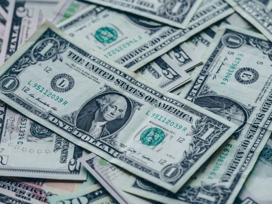 Курс долара на початку травня очікують нові зміни: про що йдеться