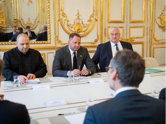 Переговори в&nbsp;Лондоні: у&nbsp;США заявили про розбіжності з&nbsp;Україною