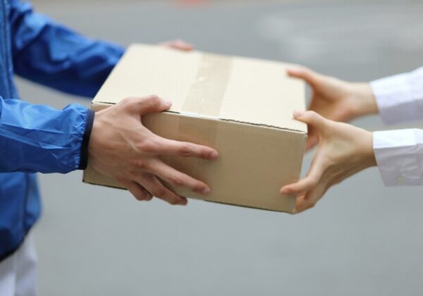 Сравним Укрпочту, Новую почту, Meest и Delivery: какие цены и сроки доставки Сравним Укрпочту, Новую почту, Meest и Delivery: какие цены и сроки доставки