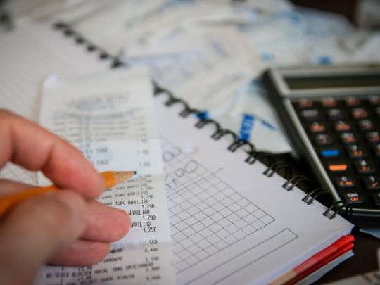 Українці почали отримувати листи з&nbsp;вимогою з'явитися до&nbsp;податкової: що&nbsp;відбувається