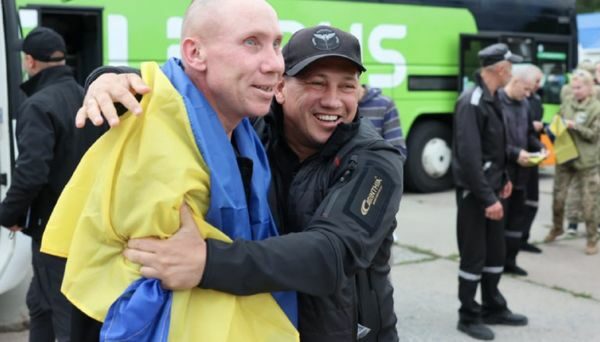 Перебували у&nbsp;російській неволі понад два роки: в&nbsp;Україну повернулася чергова група поранених захисників