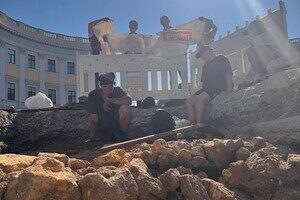 Раскопки в центре Одессы: у фуникулера обнаружили артефакты XIV века