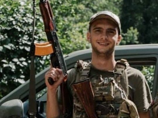 &laquo;Синочок народився вже після загибелі коханого&raquo;: 21-річний поліцейський з&nbsp;Чернігівщини став легендою штурмової бригади