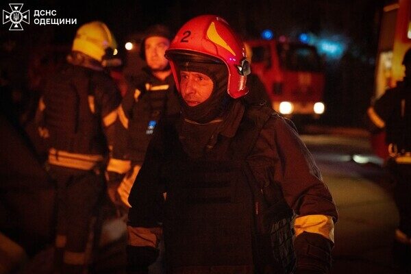 Масштабные пожары в пригороде Одессы: последствия ночной атаки БпЛА