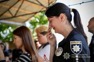 Погиб от вражеский пули: в Одесской области простились с полицейским Михаилом Сорокой Погиб от вражеский пули: в Одесской области простились с полицейским Михаилом Сорокой