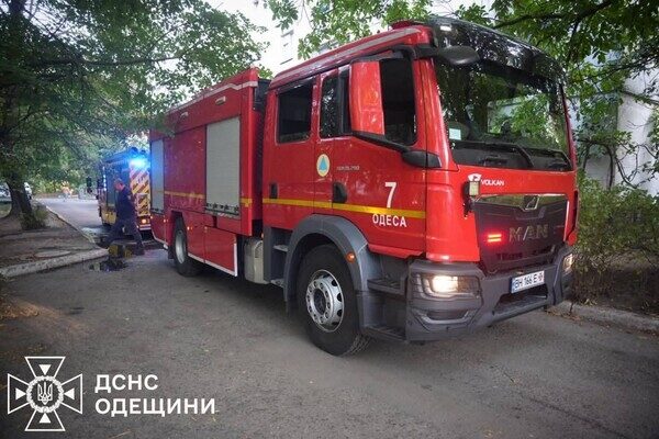 Взрыв в многоэтажке в Одессе: пострадала женщина