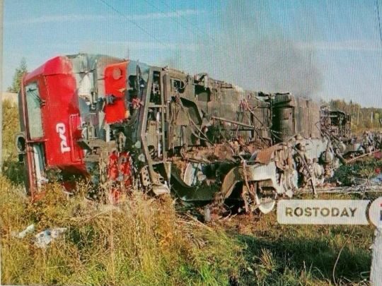 ЗСУ паралізували військову логістику росії: з&nbsp;рейок зійшов локомотив, палають цистерни