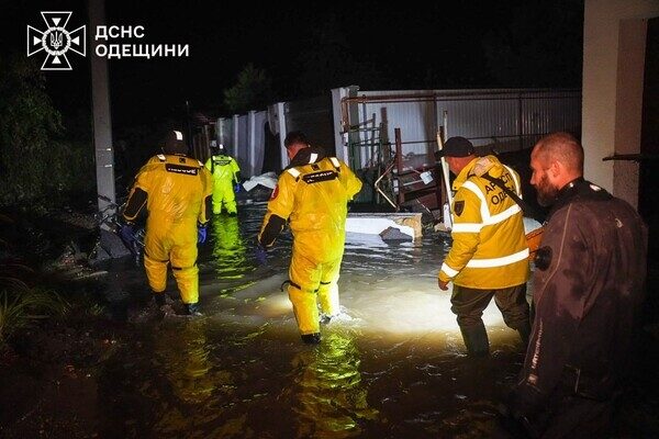 Смертельное ненастье в Одессе: погибли почти десяток человек (обновлено)