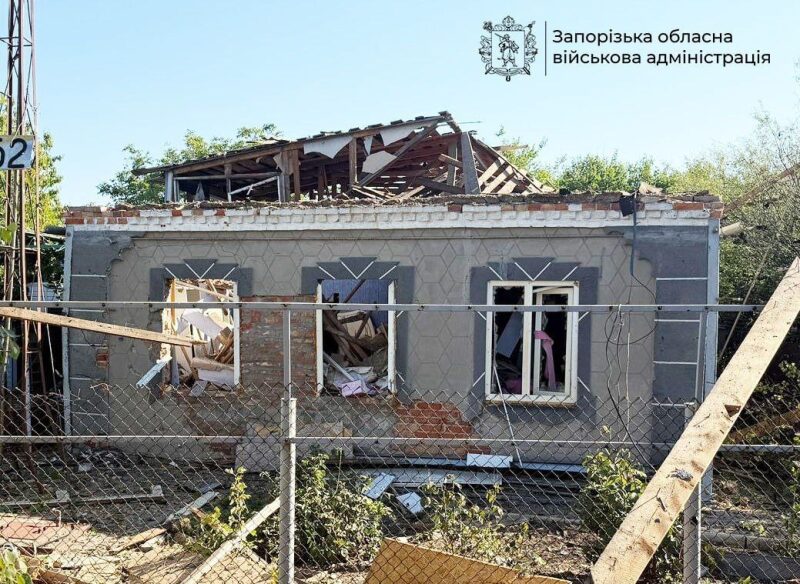 Нічний терор без меж: горіли будинки, авто і&nbsp;склади, є&nbsp;жертви&nbsp;&mdash; росія випустила сотні дронів по&nbsp;містах України (фото, відео)