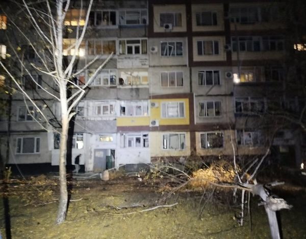 Росія вдарила по&nbsp;енергетиці України: у&nbsp;регіонах введено графіки відключень, поїзди курсують із&nbsp;затримками