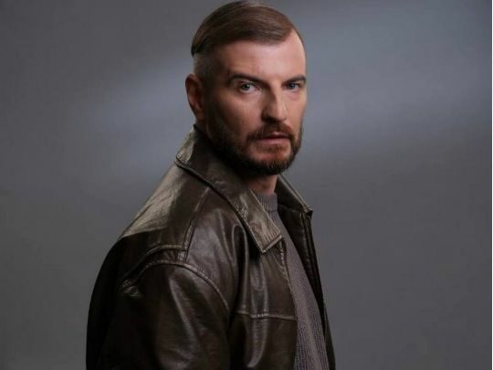 &laquo;Спочатку заходить балет, а&nbsp;потім російські танки&raquo;: зірка серіалу &laquo;Табун&raquo; Дмитро Рибалевський про випробування під час великої війни
