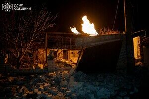 Повреждения домов и газовой трубы: последствия ночной атаки на Одесчину (обновлено) Повреждения домов и газовой трубы: последствия ночной атаки на Одесчину (обновлено)